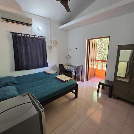 Georgedale Guest House Calangute Exterior photo